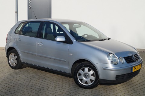 2002 Volkswagen polo 1 4-16v highline   airco   apk   nap   lm ve