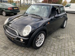 Nette en sportieve Mini 1 6 16V One  Verse APK  Mooie kilometerstand