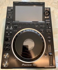 Pioneer Cdj-3000  Pioneer Cdj 2000 NXS2  Pioneer Djm 900 NXS2